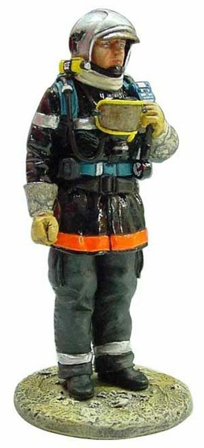 Französisch Figur Feuerwehrmann im Jahr 2002